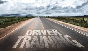 Looking for the Ways to Earn a Side Income? Why not Become a Driving Instructor